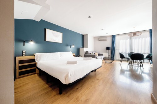 AinB Sagrada Familia Apartments