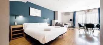 AinB Sagrada Familia Apartments