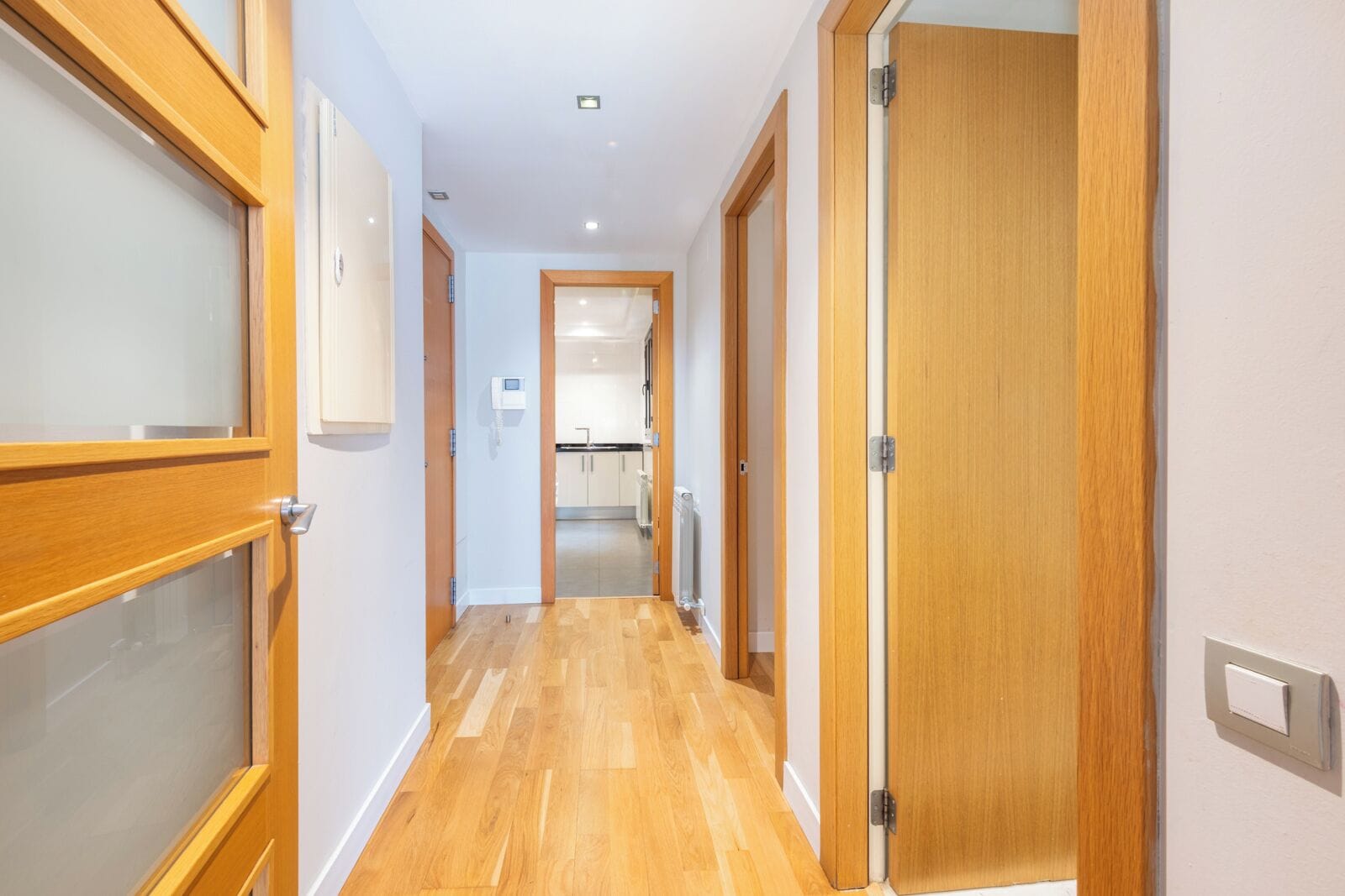 Standard Apartment, 1 Bedroom, Kitchen | Living area | TV