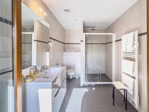 Free toiletries, hair dryer, towels