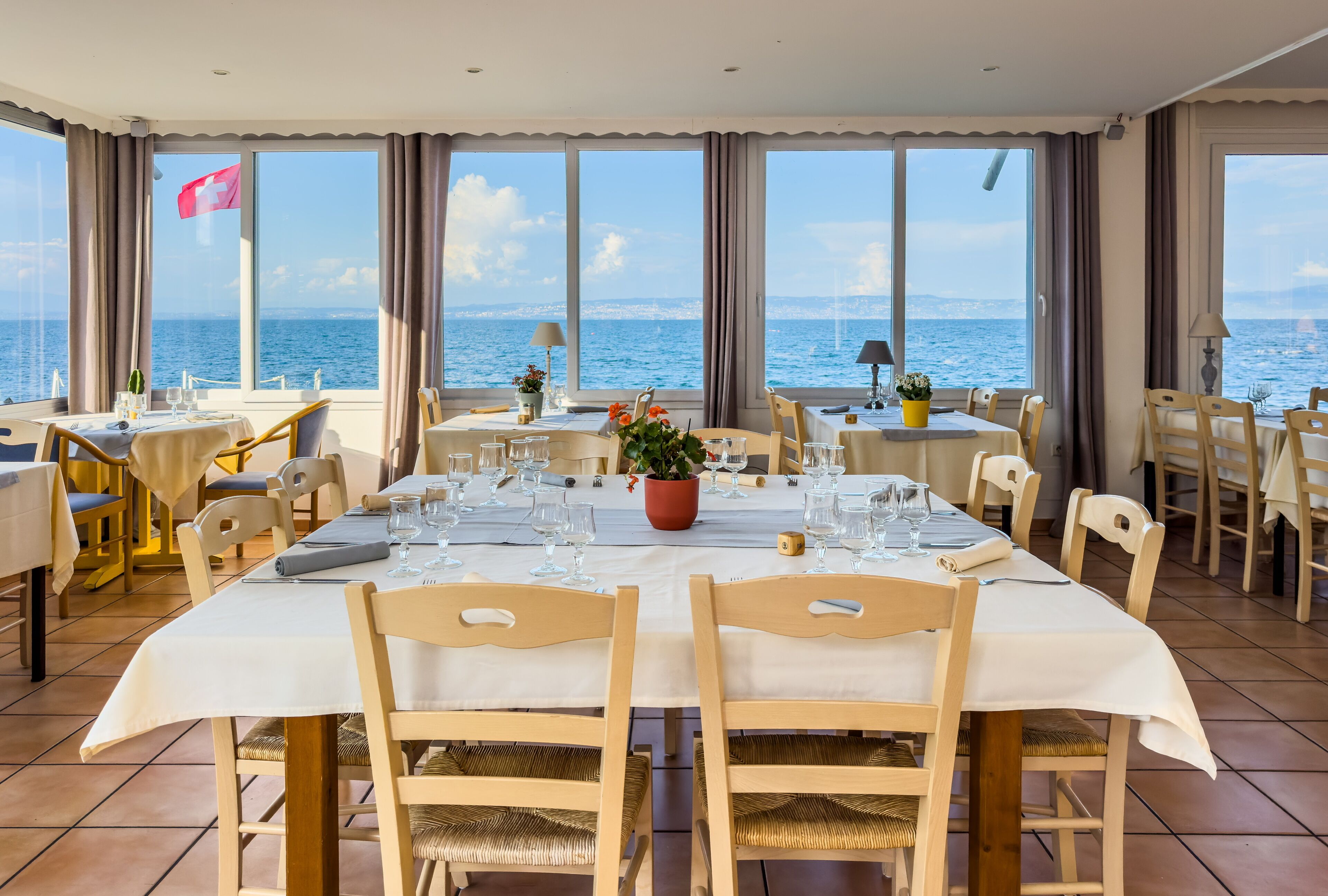 lunch, dinner served; french cuisine, beach views