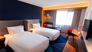 Literie de qualité supérieure, coffres-forts dans les chambres, bureau