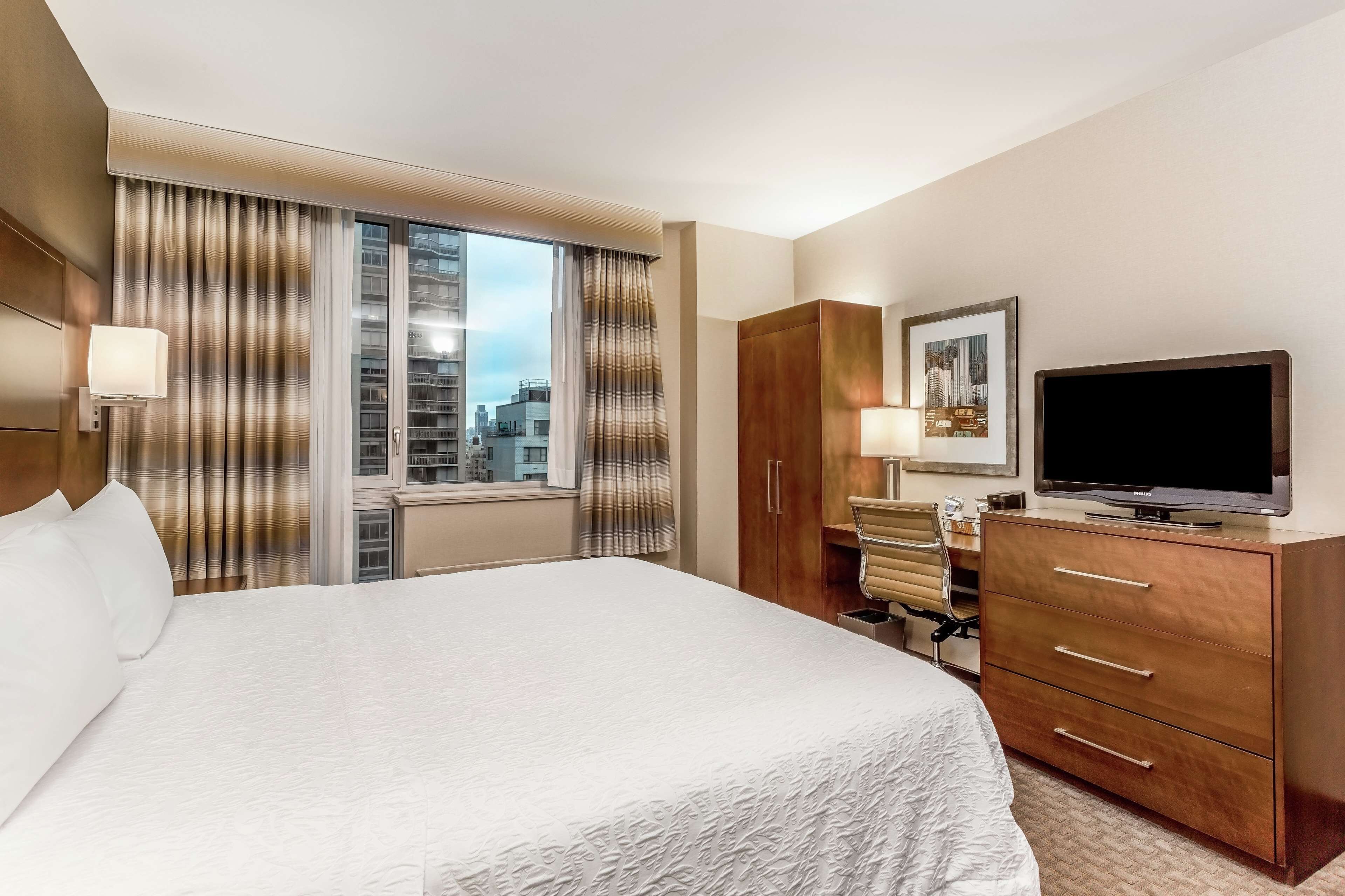 Phòng, 1 giường cỡ king, quang cảnh thành phố | Quang cảnh từ phòng