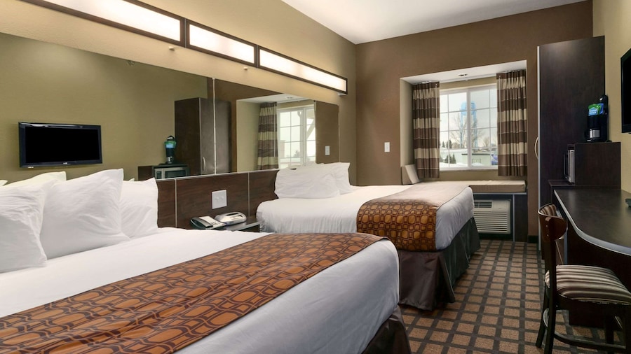 Microtel Inn And Suites Minot