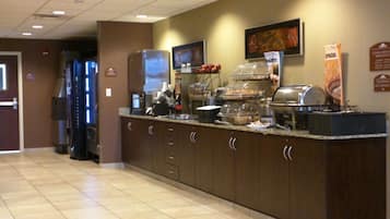 Gratis kontinental frukost varje dag