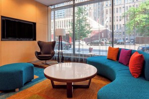 Lobby-Lounge
