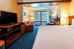 Room - Fairfield Inn & Suites Chicago Downtown/River North (Chicago)