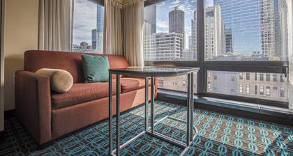 Fairfield Inn & Suites Chicago Downtown/River North