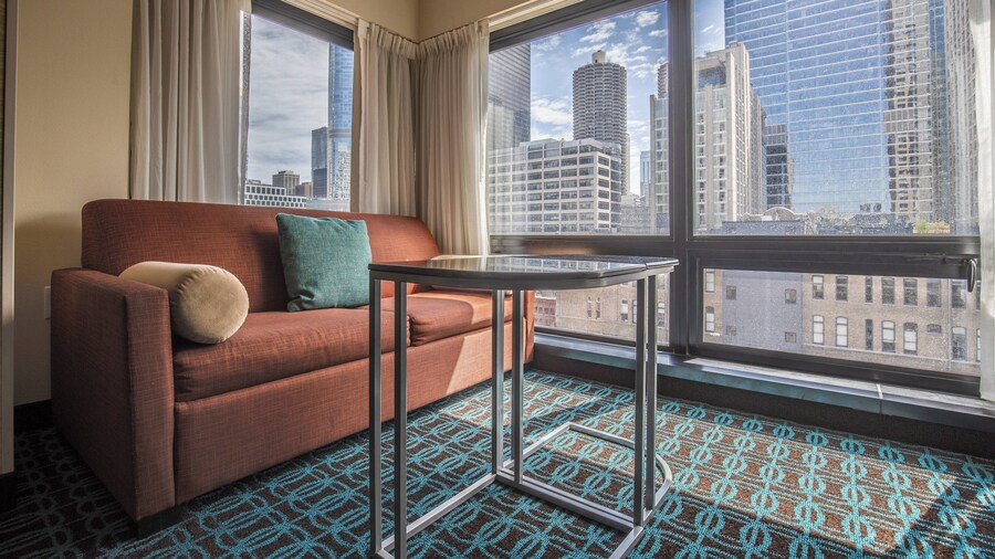 Fairfield Inn & Suites Chicago Downtown/River North