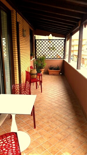 Suite with Balcony | Balcón