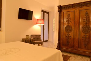 Suite with Balcony | Minibar, escritorio, insonorización y wifi gratis 