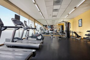 Fitness facility - Courtyard by Marriott Leon at the Poliforum (León)
