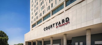 Courtyard by Marriott Leon at the Poliforum