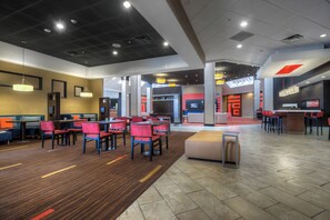 Breakfast and dinner served  - Courtyard Killeen Marriott (Killeen)
