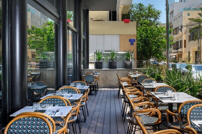 Poli Urban By Afi Hotels