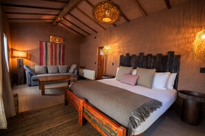 Minibar, safe på rommet, individuelt dekorert og individuelt innredet