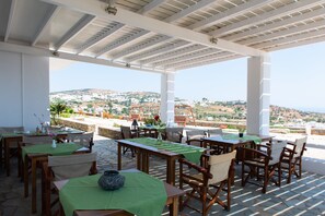 Daily buffet breakfast (EUR 12 per person)