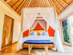 Vila superluxo, 2 quartos, acessível, vista para a piscina | Roupas de cama de algodão egípcio, roupas de cama premium