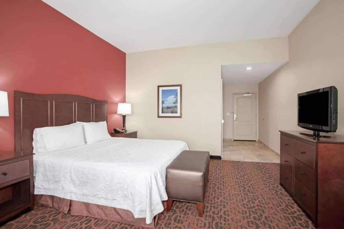 Pillowtop beds, desk, laptop workspace, blackout drapes
