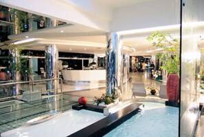 Lobby - Da Vinci Hotel & Conventions by Easy Hotéis (Manaus)