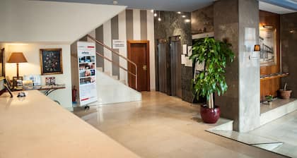 Hotel Unzaga Plaza