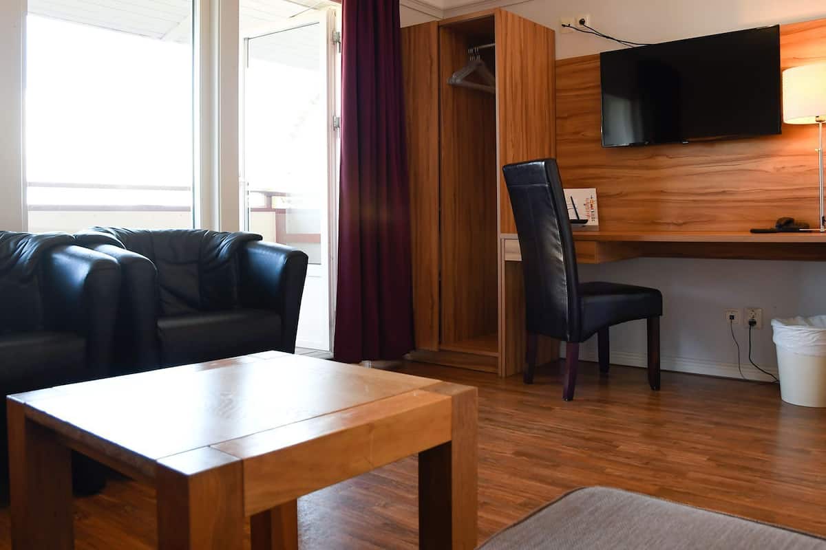 Double Room, Balcony