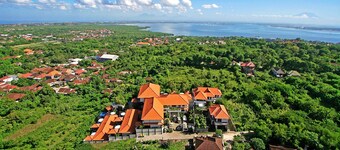 Jimbaran Cliffs Private Pool Hotel & Spa