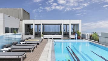3 outdoor pools, open 6:00 AM to 6:00 PM, pool umbrellas
