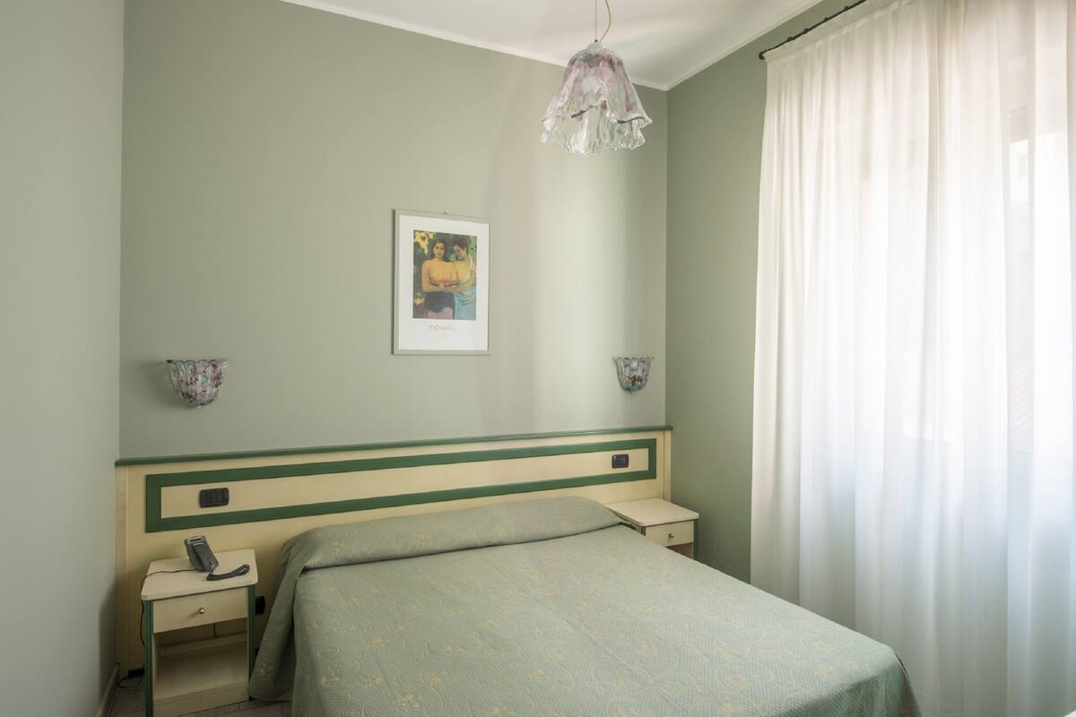 Business Apartment, 1 Bedroom | In-room safe, desk, blackout drapes, iron/ironing board