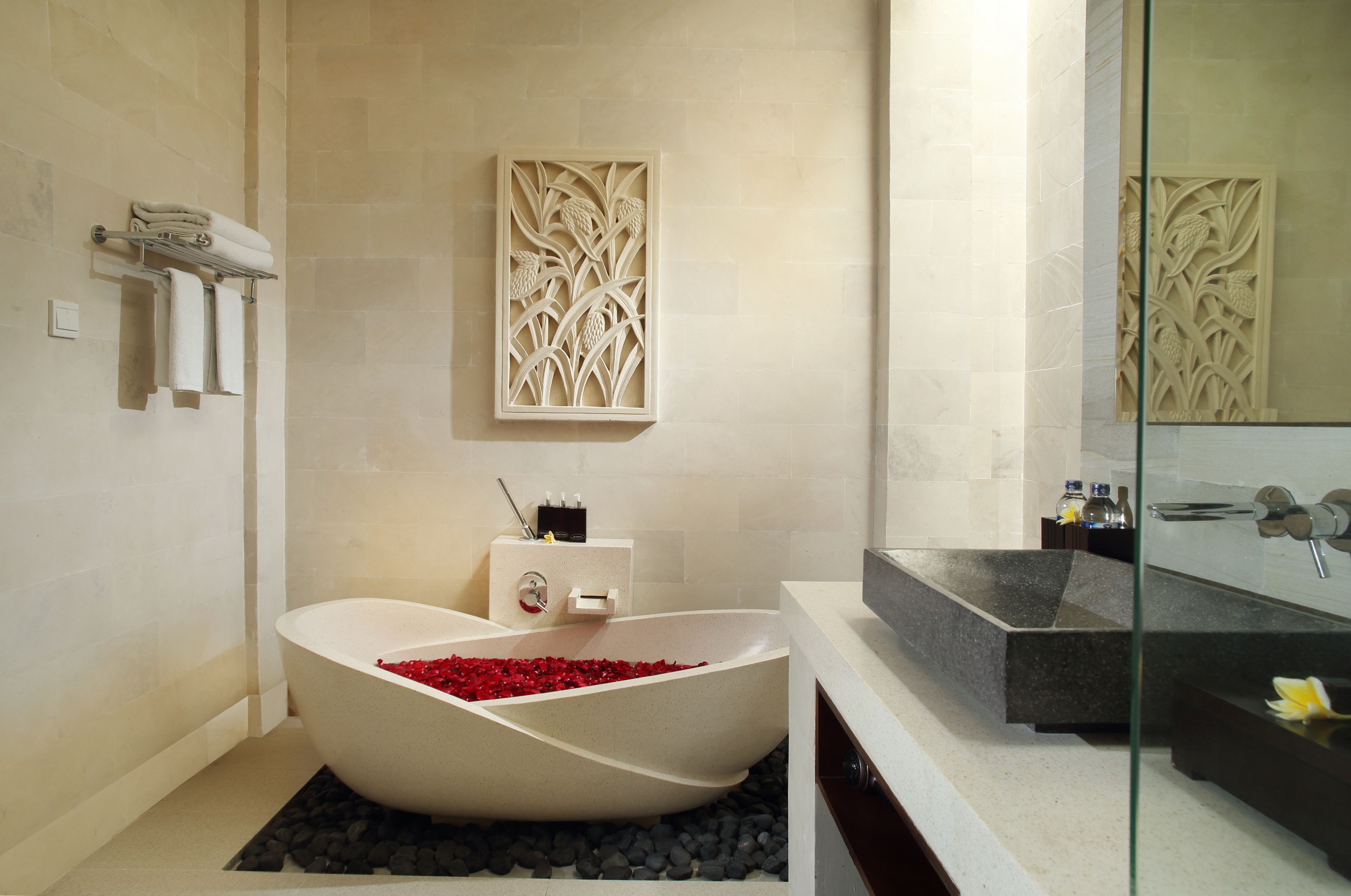 separate bathtub and shower, deep-soaking bathtub, rainfall showerhead