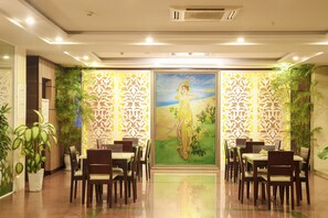 Interior entrance - Starlet Hotel Danang (Da Nang)