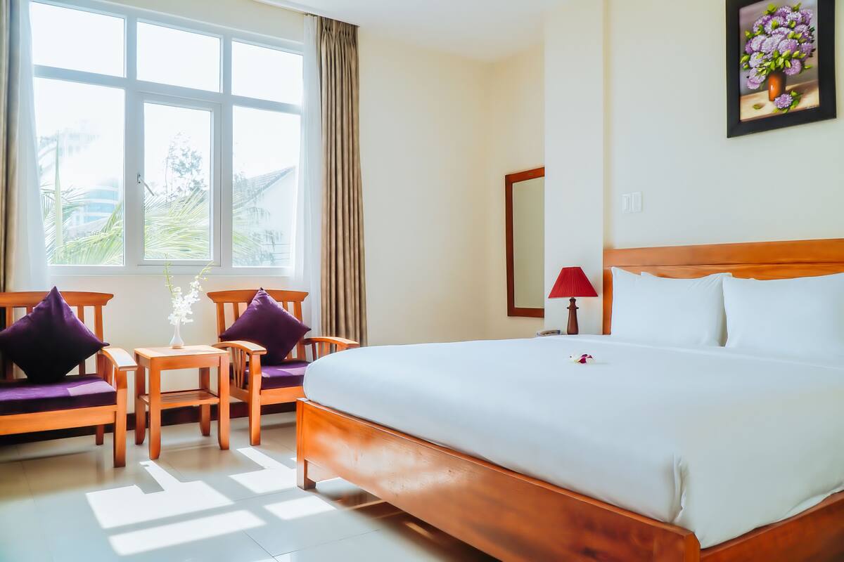 Superior Double or Twin Room, City View | Premium bedding, down comforters, memory foam beds