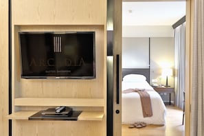 1 bedroom, premium bedding, minibar, in-room safe - Arcadia Suites Bangkok (Bangkok)