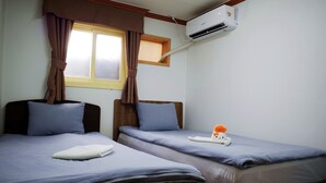 Deluxe Twin Private Room