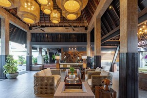 Zona de estar del vestíbulo