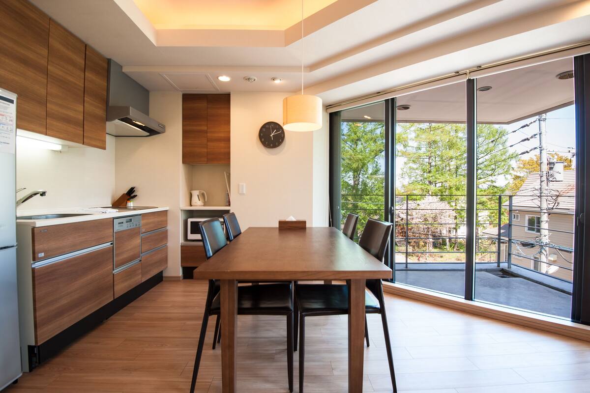Premium 2 Bedroom, Non Smoking | Private kitchen | Fridge, microwave, stovetop, dishwasher