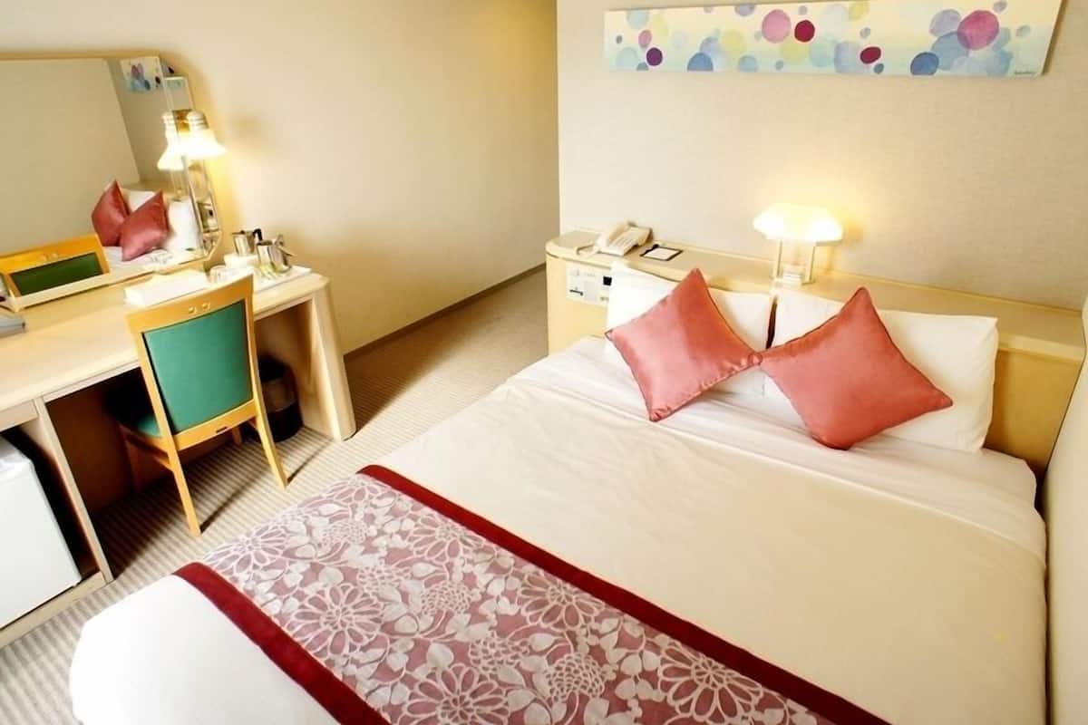 Standard-Doppelzimmer, Nichtraucher | Hochwertige Bettwaren, Schreibtisch, Bügeleisen/Bügelbrett