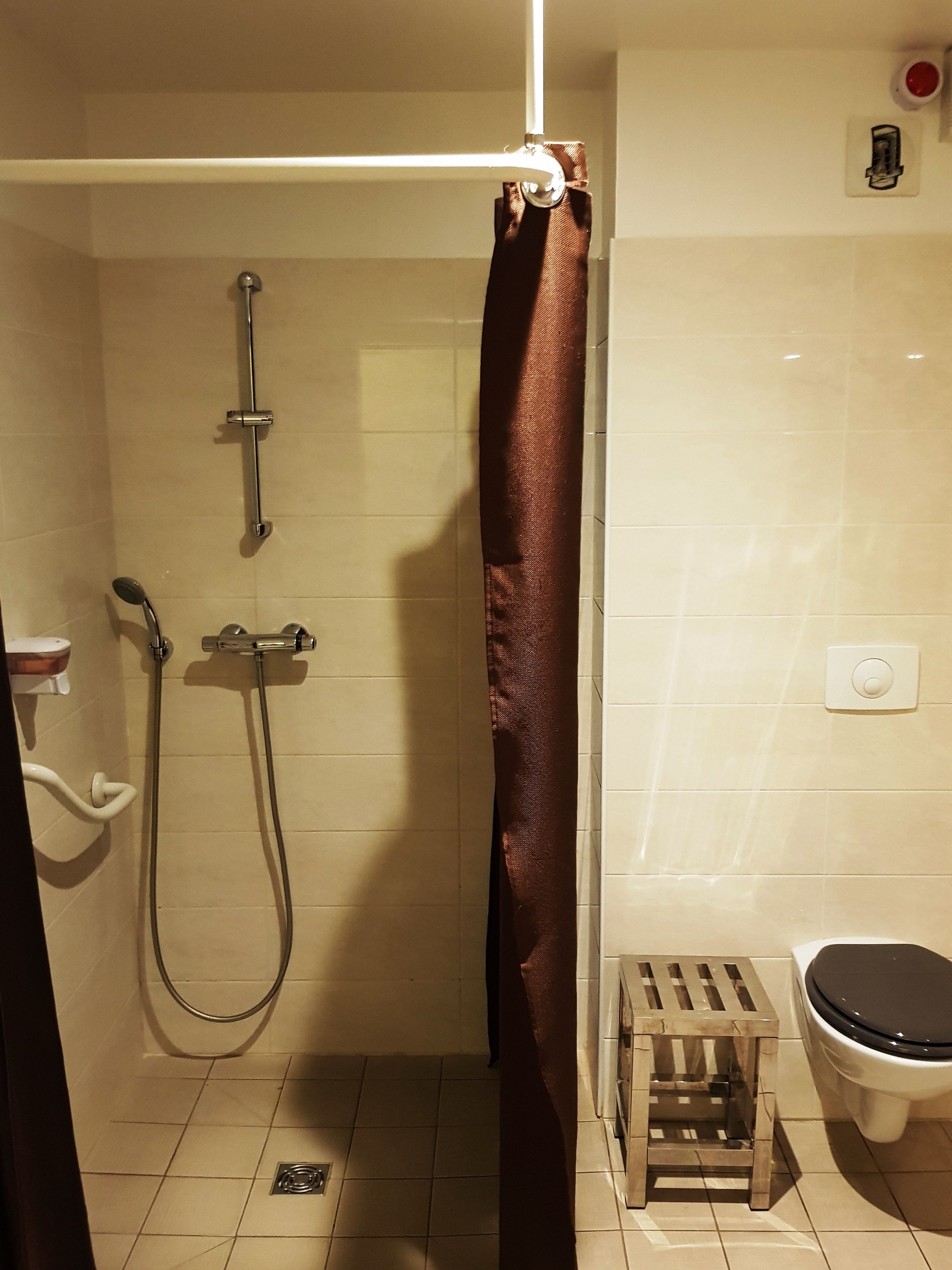 accessible double room  | bathroom | free toiletries, towels