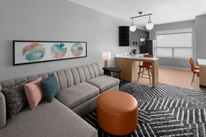 Premium bedding, desk, blackout curtains, iron/ironing board - HYATT house Pittsburgh-South Side (Pittsburgh)