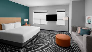 Ropa de cama de alta calidad, escritorio y cortinas blackout