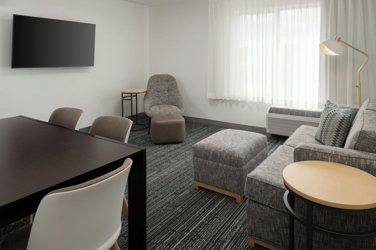 Suite, 2 chambres, en angle | Salle de séjour