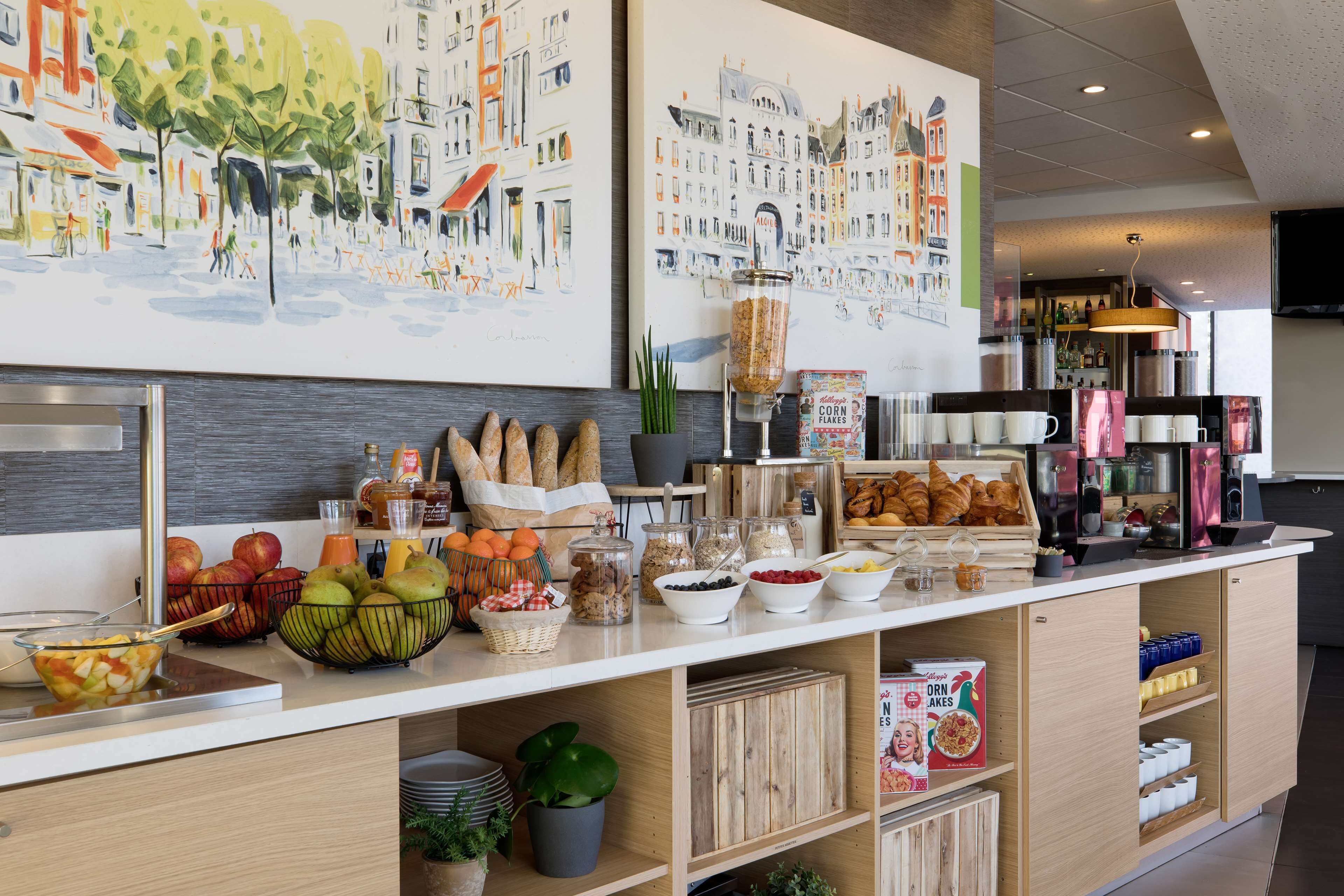 daily buffet breakfast (eur 20 per person)