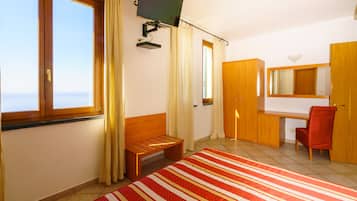 Couette en duvet d'oie, bureau, rideaux occultants, Wi-Fi gratuit