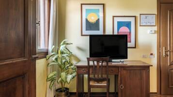 Classic Single Room