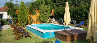 Kalypso Studios & Apartments