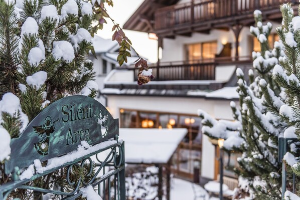 Exterior detail - Hotel Angelo Engel (Ortisei)