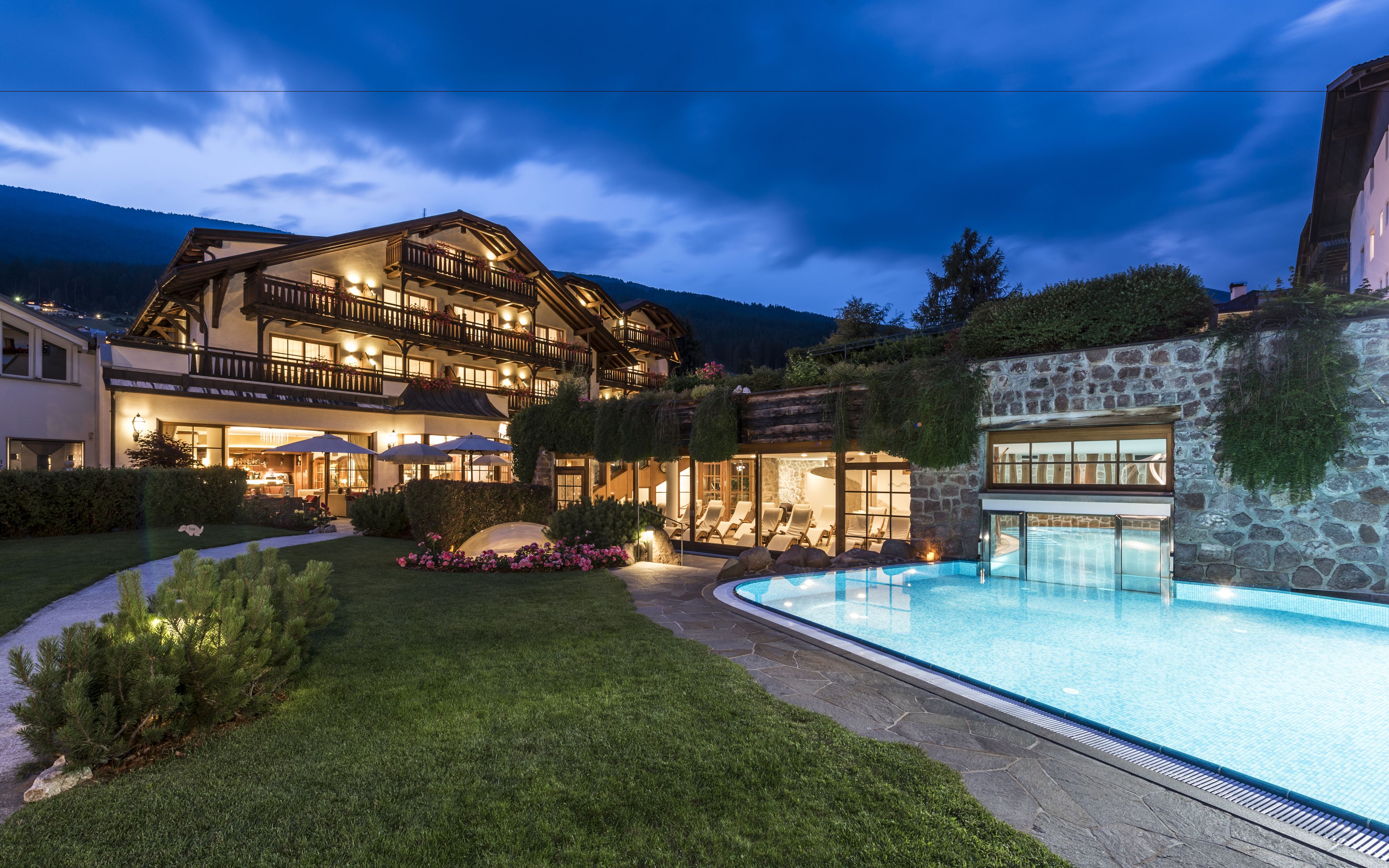 Foto - Hotel Angelo Engel