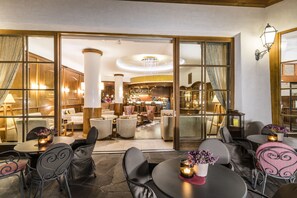 Terrace/patio - Hotel Angelo Engel (Ortisei)