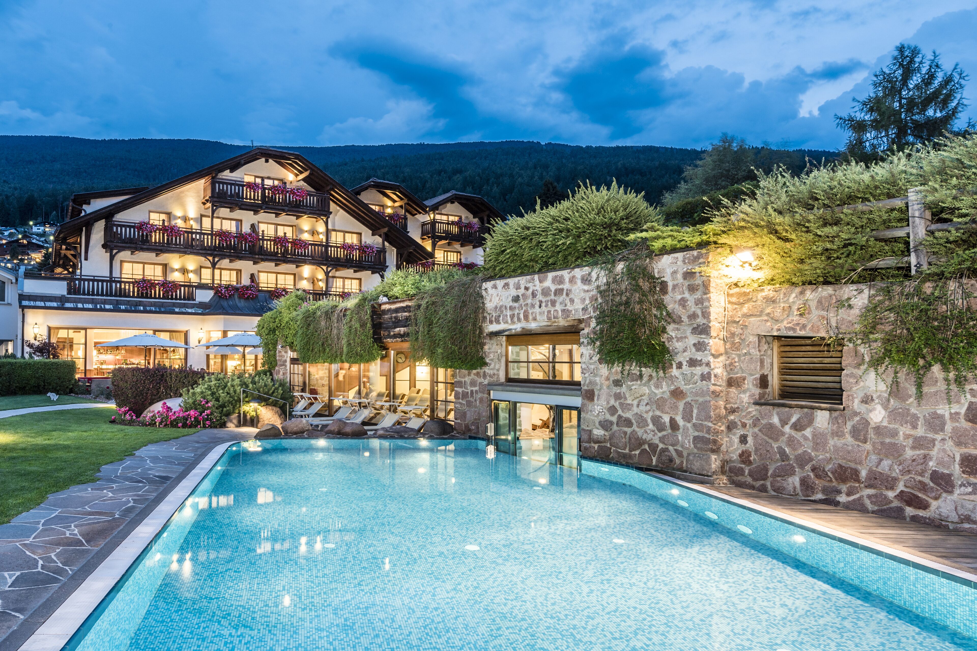 Front of property – evening/night