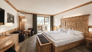 Superior Room | Premium bedding, minibar, in-room safe, desk